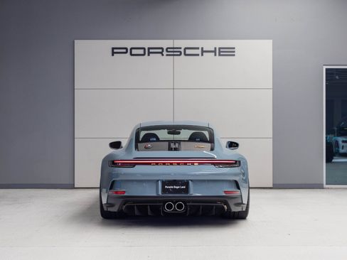 Certified 2024 Porsche 911 GT3 RS image 6