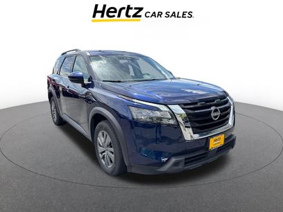 Used 2025 Nissan Pathfinder SV