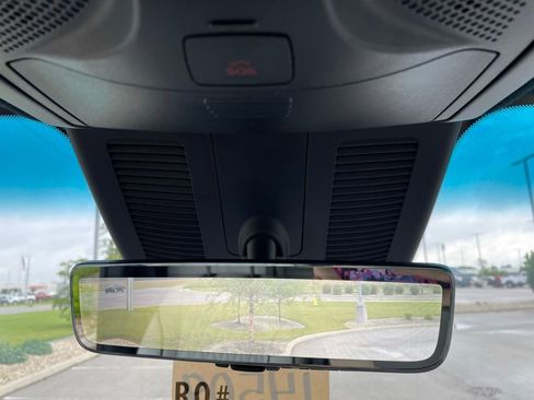 Used 2024 Mercedes-Benz Sprinter 3500 image 28