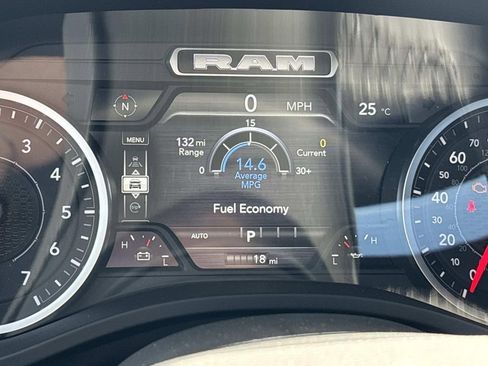 New 2026 RAM 1500 4x4 Crew Cab image 22