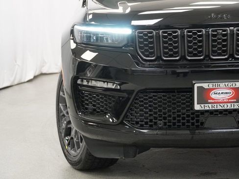 New 2025 Jeep Grand Cherokee Summit w/ Obsidian Package image 6