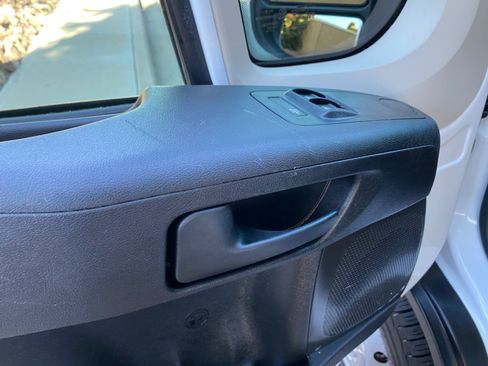 Used 2020 RAM ProMaster 3500 image 17