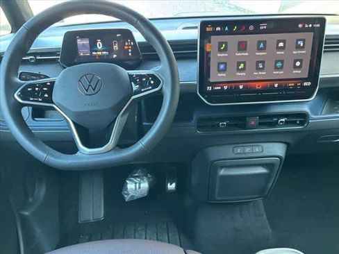 New 2025 Volkswagen ID. Buzz Pro S image 13