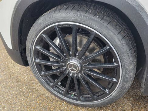 Used 2022 Mercedes-Benz GLB 35 AMG 4MATIC image 9