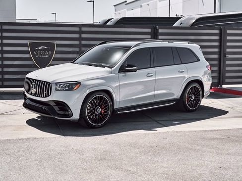 Used 2025 Mercedes-Benz GLS 63 AMG 4MATIC image 5