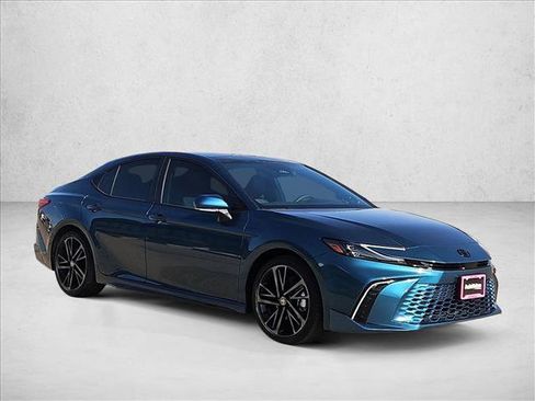 Used 2025 Toyota Camry XSE w/ Premium Package FWD image 3