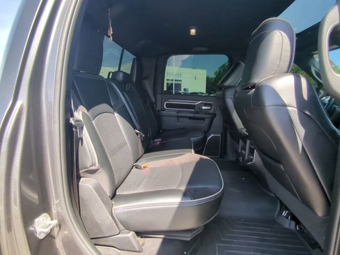 Used 2024 RAM 2500 Laramie w/ Night Edition AWD/4WD image 10