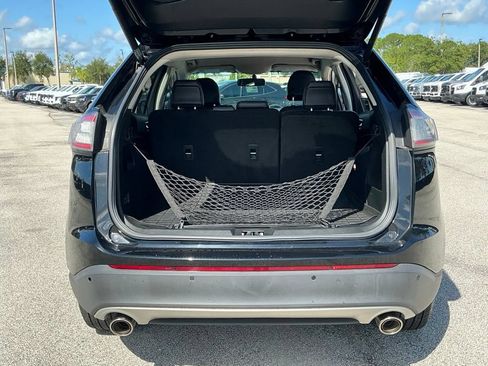 Used 2018 Ford Edge SEL w/ Equipment Group 201A FWD image 21