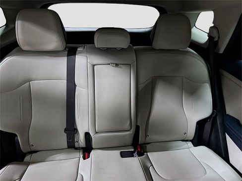 Used 2023 Kia Sportage EX image 29