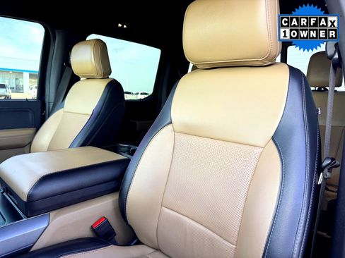 Used 2023 Ford F150 Lariat w/ Trailer Tow Package image 12