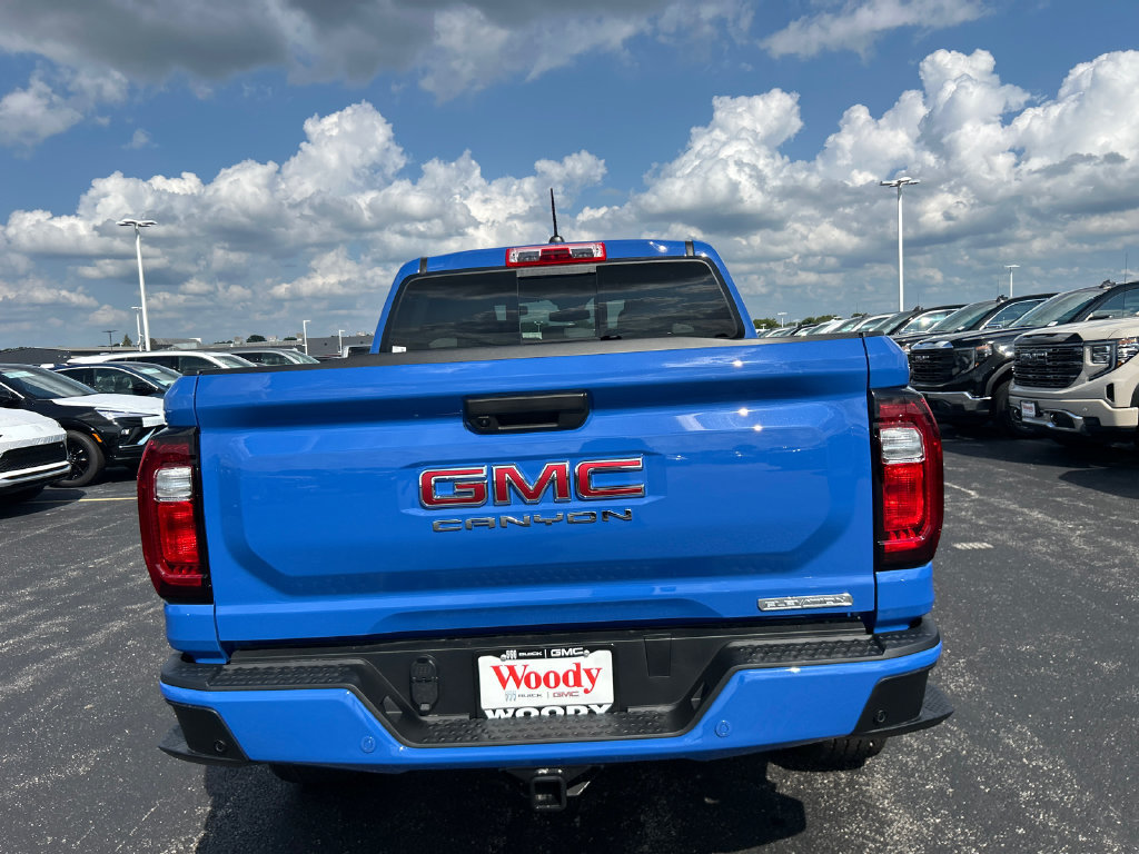 New 2026 GMC Canyon Elevation AWD/4WD image 9