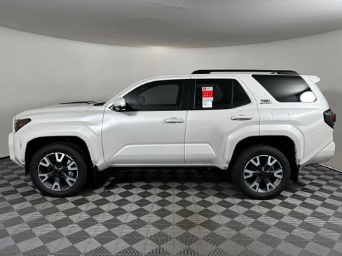 Certified 2025 Toyota 4Runner TRD Sport image 8