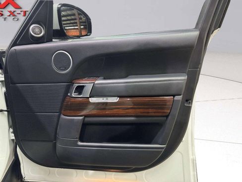 Used 2015 Land Rover Range Rover Supercharged image 66