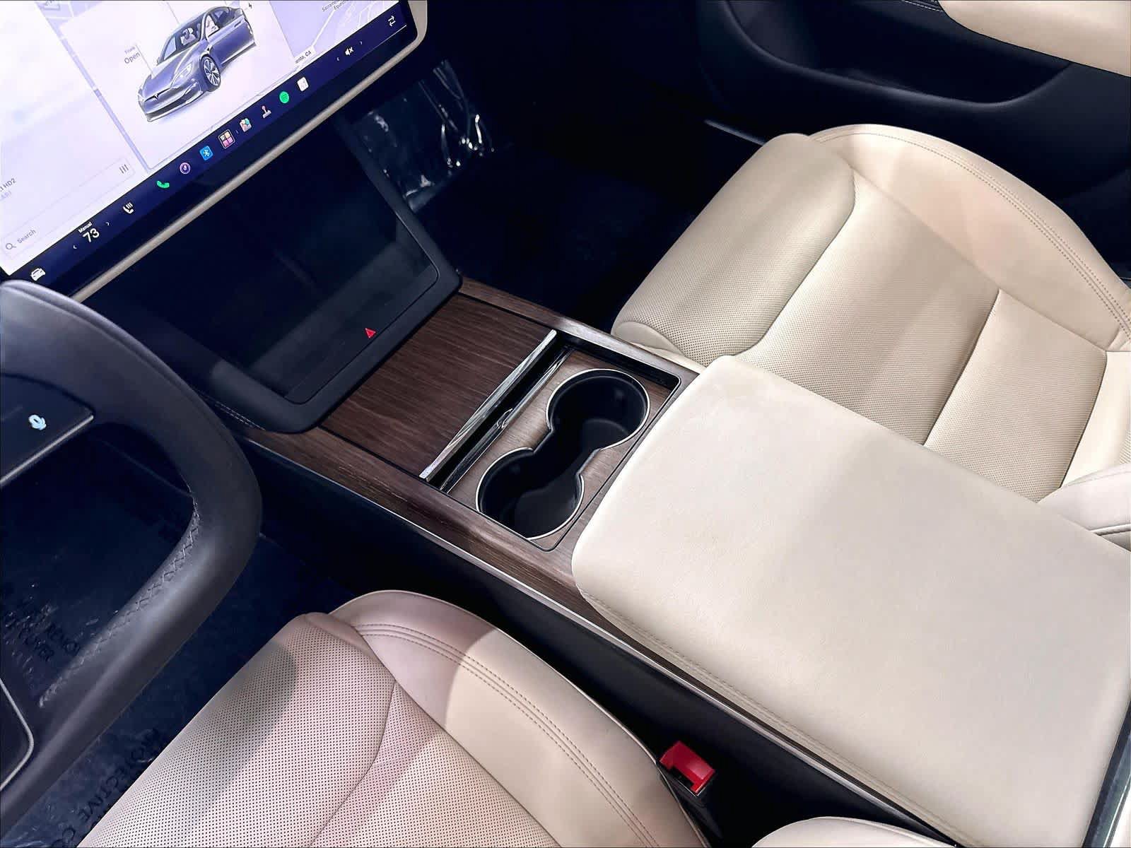 Used 2022 Tesla Model S AWD/4WD image 17