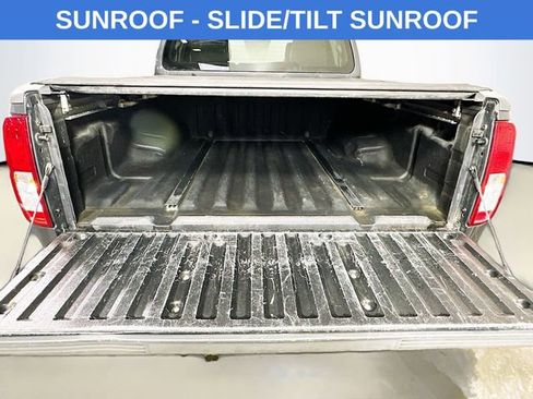 Used 2012 Nissan Frontier PRO-4X w/ Pro-4x Luxury Pkg image 25