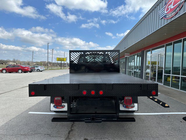Used 2019 Ford F550 4x4 Regular Cab Super Duty image 11