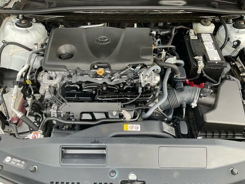 Used 2023 Toyota Camry SE image 31