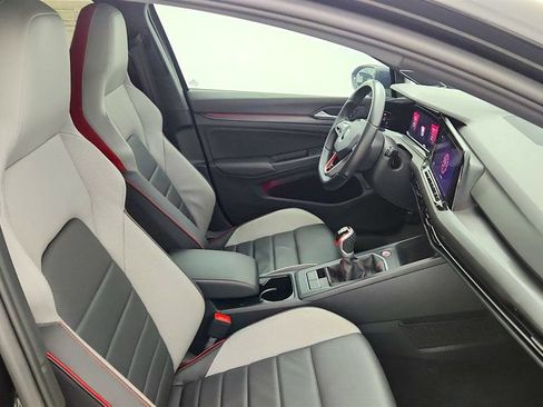 Used 2022 Volkswagen GTI SE FWD image 25