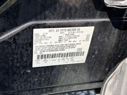 Used 2020 Ford Edge Titanium w/ Equipment Group 301A FWD image 26