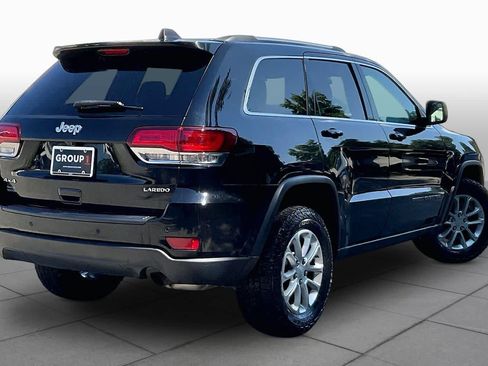 Used 2021 Jeep Grand Cherokee Laredo X AWD/4WD image 12