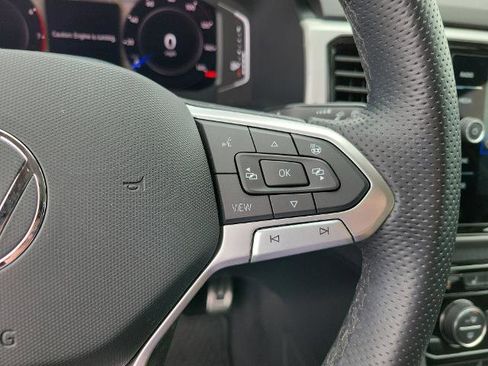 Used 2023 Volkswagen Atlas SEL R-Line AWD/4WD image 26
