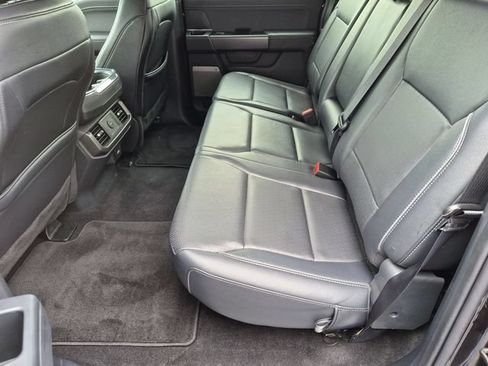 Used 2025 Ford F150 Lariat AWD/4WD image 20