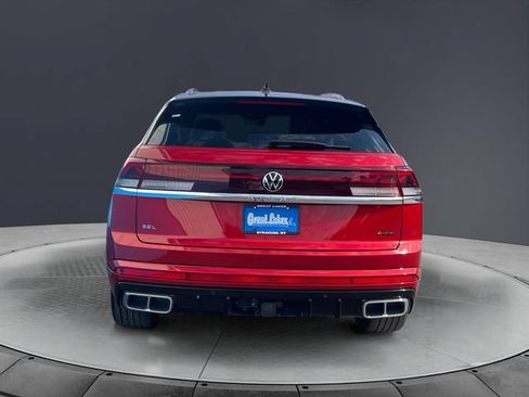 Used 2025 Volkswagen Atlas Cross Sport SEL Premium R-Line AWD/4WD image 4