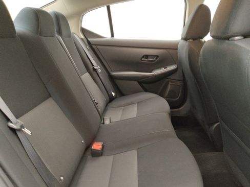 Used 2024 Nissan Sentra SV FWD image 19
