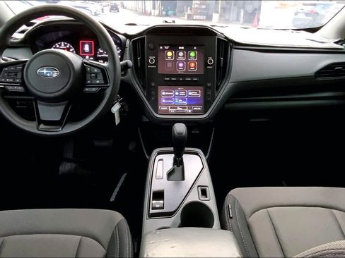 Used 2024 Subaru Crosstrek 2.0i image 15