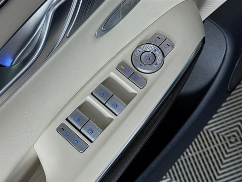 Certified 2026 Genesis GV70 3.5T Sport Prestige image 20