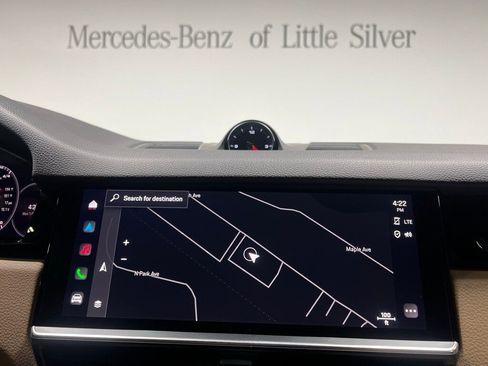 Used 2023 Porsche Cayenne image 33