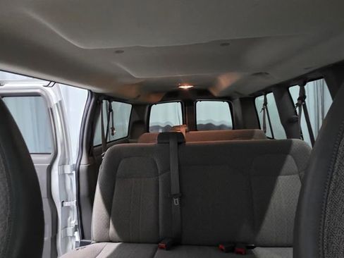 Used 2013 Chevrolet Express 1500 LT w/ LT Preferred Equipment Group RWD image 16