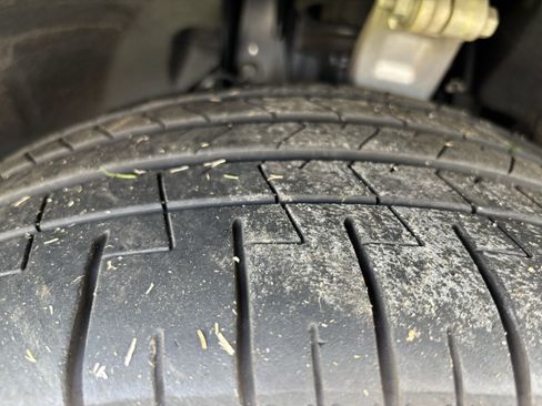 Used 2024 BMW X5 xDrive40i w/ Executive Package image 13