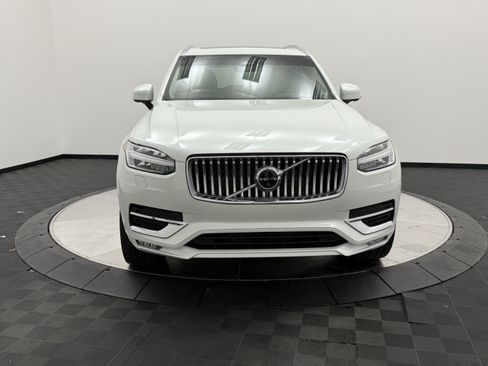 Certified 2023 Volvo XC90 B5 Plus w/ Protection Package Premier AWD/4WD image 2