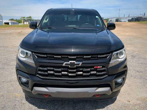 Used 2021 Chevrolet Colorado Z71 w/ Z71 Midnight Edition AWD/4WD image 7