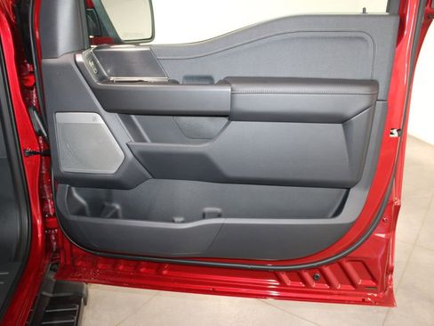 New 2025 Ford F150 Lariat w/ Equipment Group 501A Mid image 32