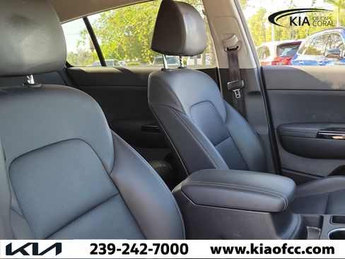 Used 2020 Kia Sportage EX FWD image 27