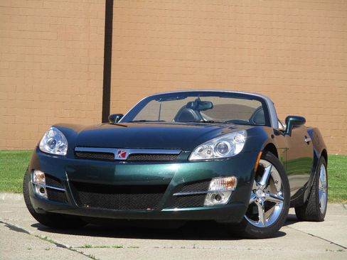 Used 2008 Saturn Sky w/ Premium Trim Package RWD image 56