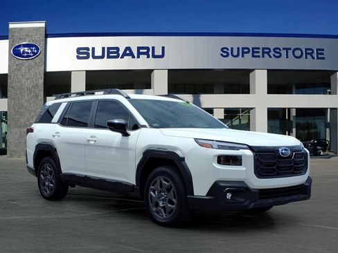 Certified 2026 Subaru Outback Premium AWD/4WD image 1