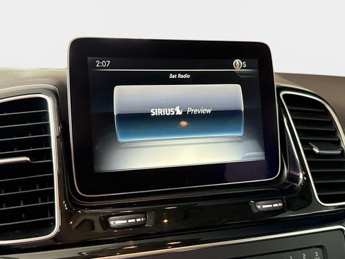 Used 2017 Mercedes-Benz GLE 350 image 24