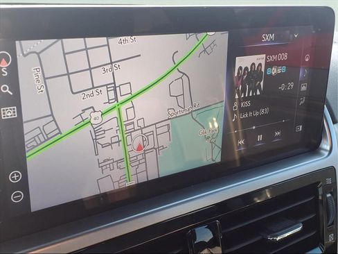 Used 2023 Lexus GX 460 Premium w/ Accessory Package image 4