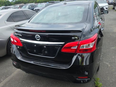Used 2019 Nissan Sentra SR FWD image 5
