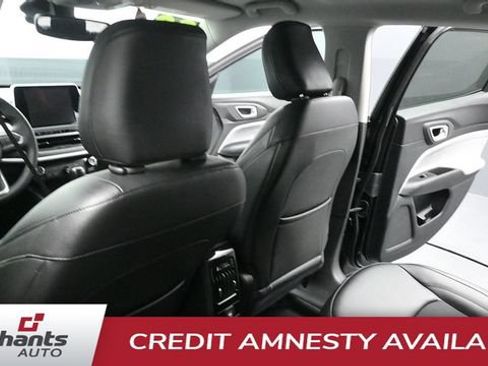 Used 2022 Jeep Compass Latitude AWD/4WD image 23