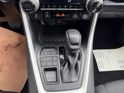 New 2025 Toyota RAV4 XLE image 12