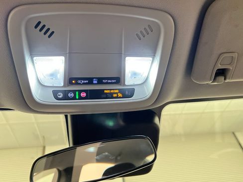 Used 2025 Chevrolet Malibu LT FWD image 61