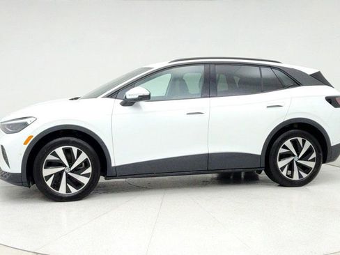 Used 2024 Volkswagen ID.4 2WD image 8