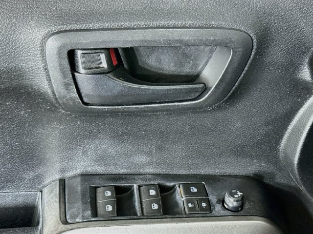 Used 2019 Toyota Tacoma SR5 RWD image 20
