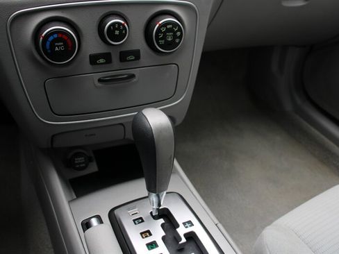 Used 2008 Hyundai Sonata GLS FWD image 6