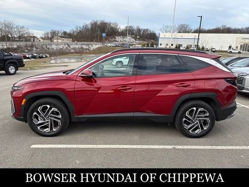 Certified 2025 Hyundai Tucson Limited image 2