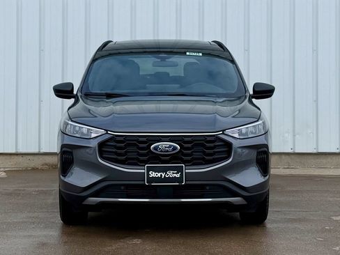 New 2026 Ford Escape ST-Line w/ Tech Pack #1 AWD/4WD image 8